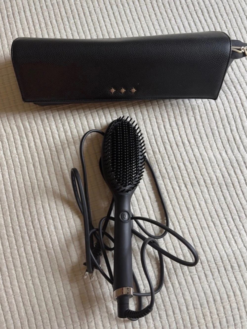 GHD glide hot brush
